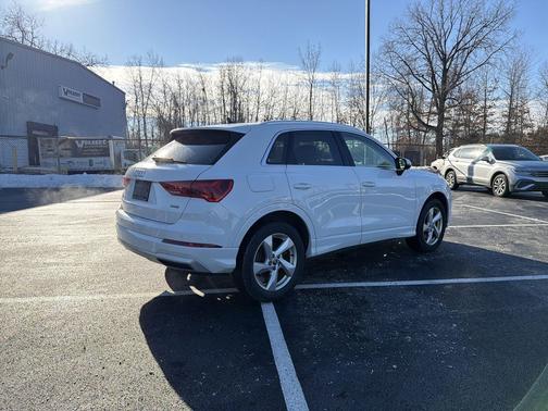 2019 Audi Q3 2.0T Premium