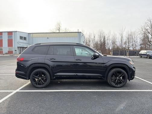 2023 Volkswagen Atlas 3.6L SEL
