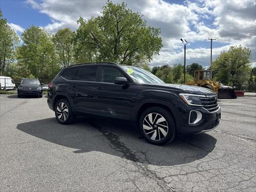 2024 Volkswagen Atlas 2.0T SE w/Technology 4MOTION