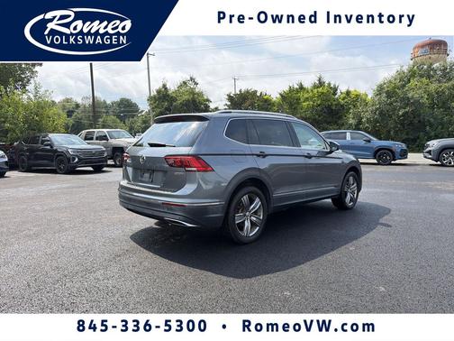 Platinum Gray Metallic 2019 Volkswagen Tiguan 2.0T SEL