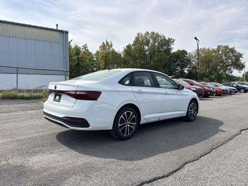 2025 Volkswagen Jetta 1.5T Sport