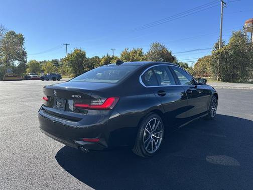 2020 BMW 330 i xDrive