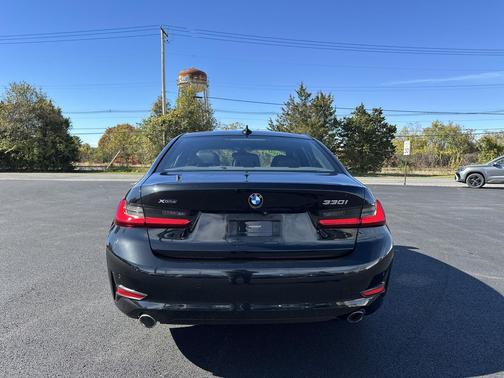 2020 BMW 330 i xDrive
