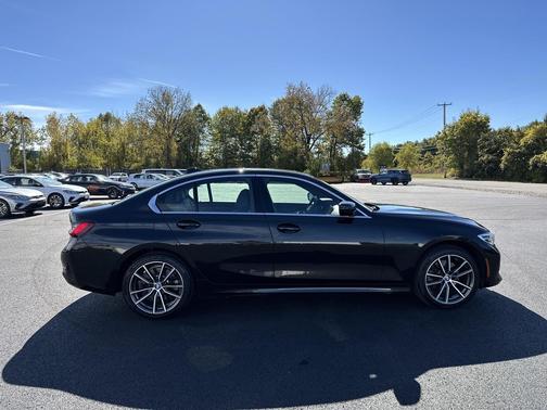 2020 BMW 330 i xDrive