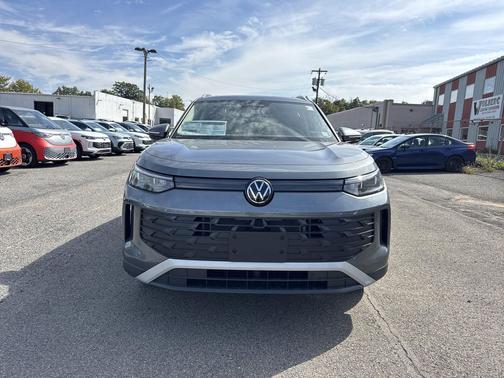 2025 Volkswagen Tiguan 2.0T SE 4MOTION