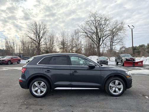 2018 Audi Q5 2.0T Tech Premium