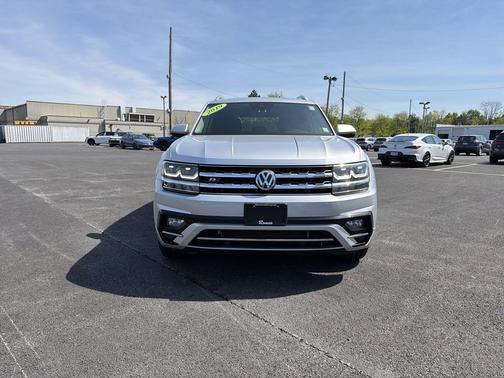 Reflex Silver Metallic 2019 Volkswagen Atlas 3.6L SEL