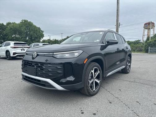 2025 Volkswagen Tiguan 2.0T SE 4MOTION