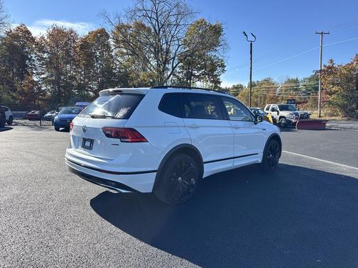 2021 Volkswagen Tiguan 2.0T SE R-Line Black 4MOTION