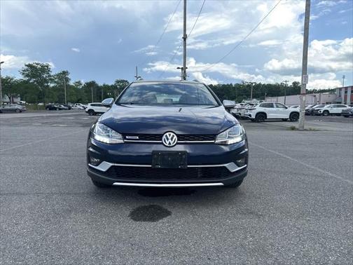 2019 Volkswagen Golf Alltrack TSI S