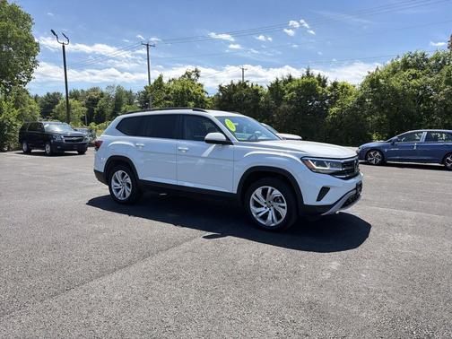 Pure White 2023 Volkswagen Atlas 3.6L SE w/Technology