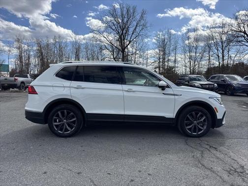 2022 Volkswagen Tiguan 2.0T SE 4MOTION