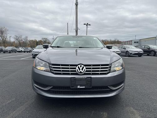 2013 Volkswagen Passat 2.5 SE