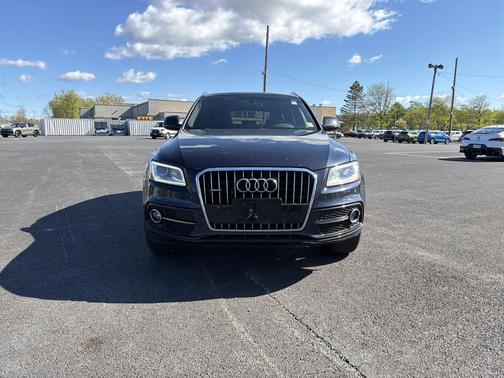 Sepang Blue Pearl Effect 2017 Audi Q5 3.0T Premium Plus