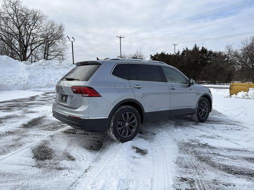 2022 Volkswagen Tiguan 2.0T SE 4MOTION