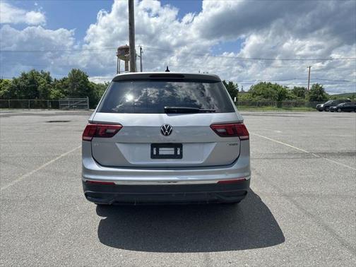 2022 Volkswagen Tiguan 2.0T SE 4MOTION