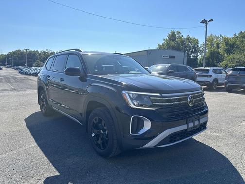 2026 Volkswagen Atlas 2.0T Peak Edition