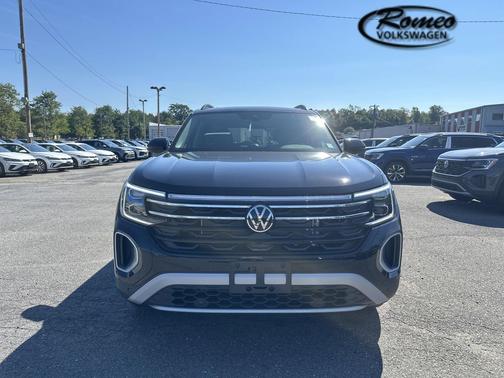 2026 Volkswagen Atlas 2.0T Peak Edition
