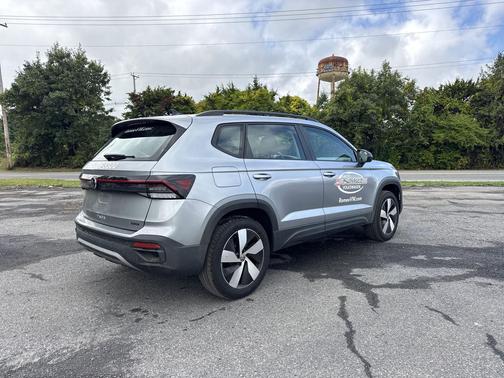 2025 Volkswagen Taos 1.5T S