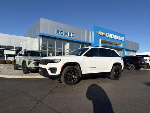 2024 Jeep Grand Cherokee Altitude