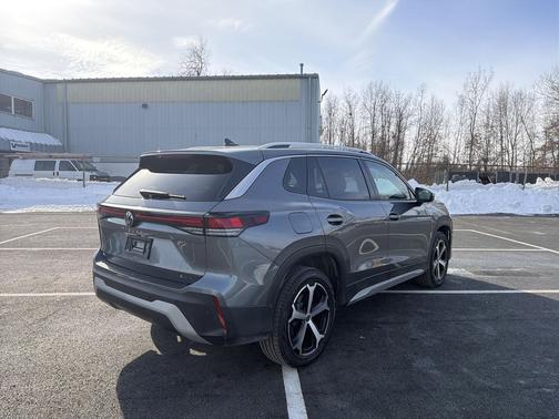 2025 Volkswagen Tiguan 2.0T SE 4MOTION