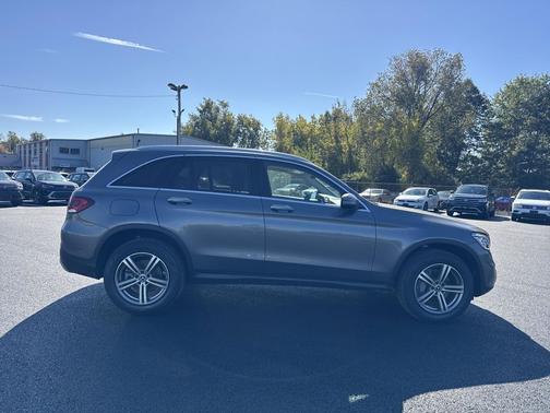 2022 Mercedes-Benz GLC 300 4MATIC