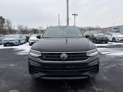 2023 Volkswagen Tiguan 2.0T SE R-Line Black 4MOTION