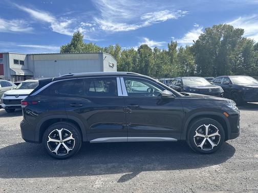 2025 Volkswagen Tiguan 2.0T SE 4MOTION