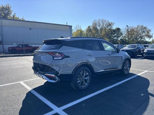 2024 Kia Sportage SX