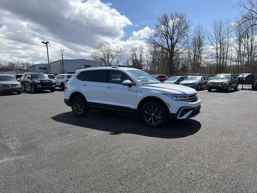 2022 Volkswagen Tiguan 2.0T SE 4MOTION