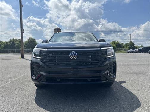 2025 Volkswagen Atlas Cross Sport 2.0T SEL