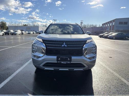2023 Mitsubishi Outlander PHEV SEL