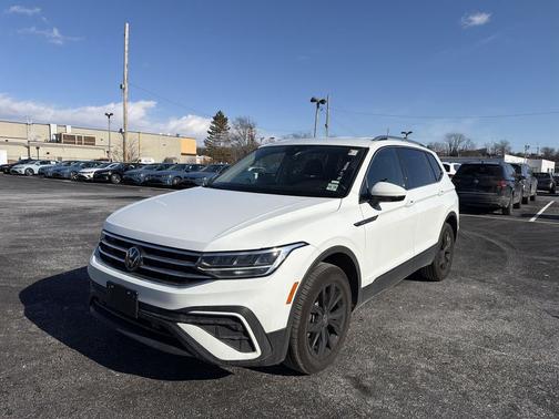 2024 Volkswagen Tiguan 2.0T SE 4MOTION
