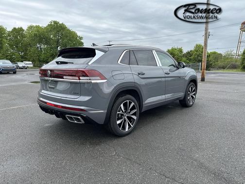 2025 Volkswagen Atlas Cross Sport 2.0T SEL Premium