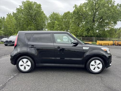 2016 Kia Soul EV Base