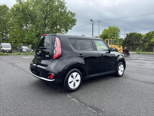 2016 Kia Soul EV Base