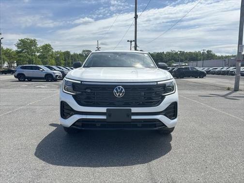 2025 Volkswagen Atlas Cross Sport 2.0T SEL
