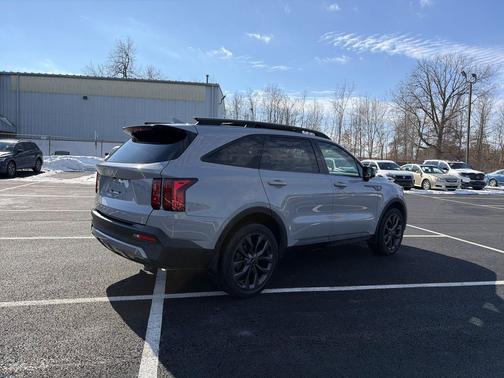 2022 Kia Sorento EX