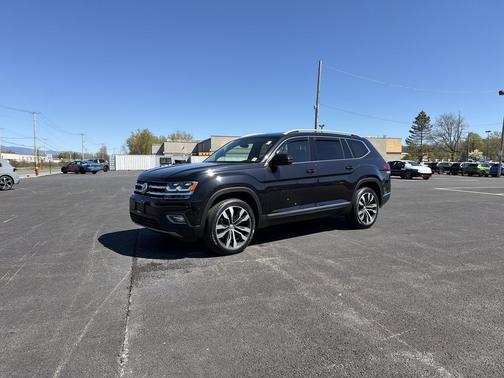 Deep Black 2019 Volkswagen Atlas 3.6L SEL Premium