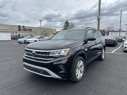 2022 Volkswagen Atlas 3.6L SE w/Technology