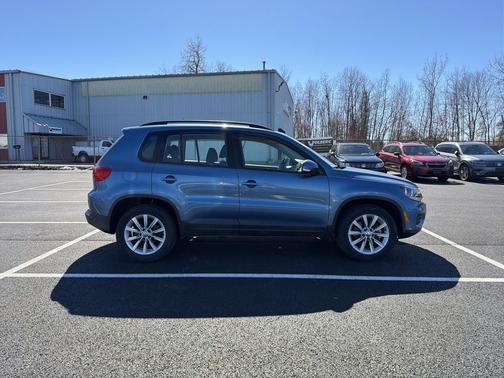 2017 Volkswagen Tiguan 2.0T S 4MOTION