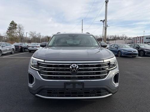 2026 Volkswagen Atlas 2.0T SE w/Technology 4MOTION