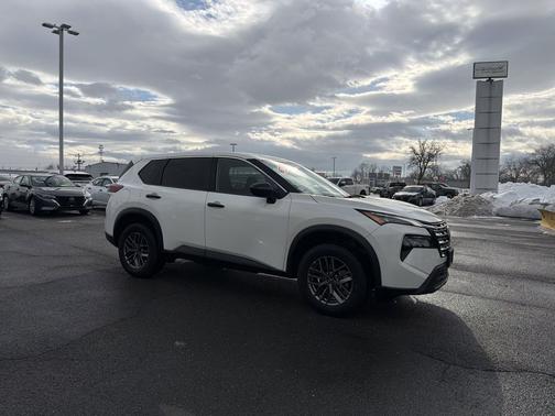 2024 Nissan Rogue S