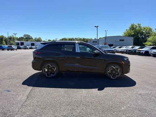deep black pearl 2026 Volkswagen Tiguan 2.0T SEL R-Line 4MOTION