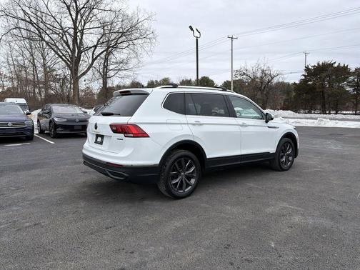 2022 Volkswagen Tiguan 2.0T SE 4MOTION