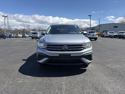 2022 Volkswagen Tiguan 2.0T SE 4MOTION
