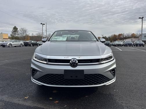 2026 Volkswagen Jetta 1.4T SE