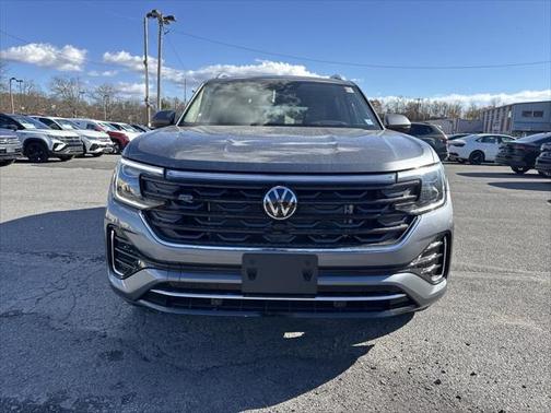 2025 Volkswagen Atlas 2.0T SEL Premium R-Line 4MOTION