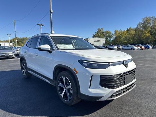 2025 Volkswagen Tiguan 2.0T SE 4MOTION
