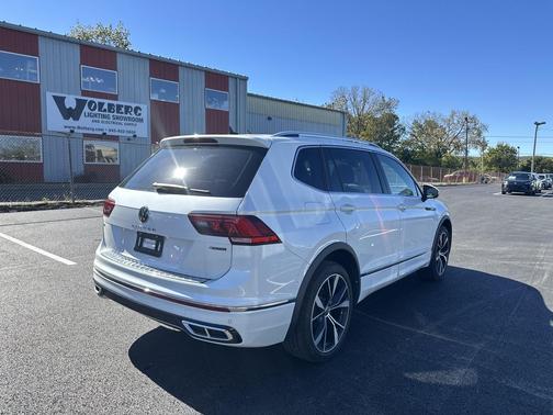 2023 Volkswagen Tiguan 2.0T SEL R-Line 4MOTION
